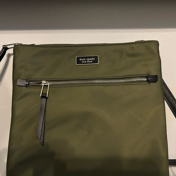 Kate Spade Green Crossbody Bag NWOT - Picture 2 of 4